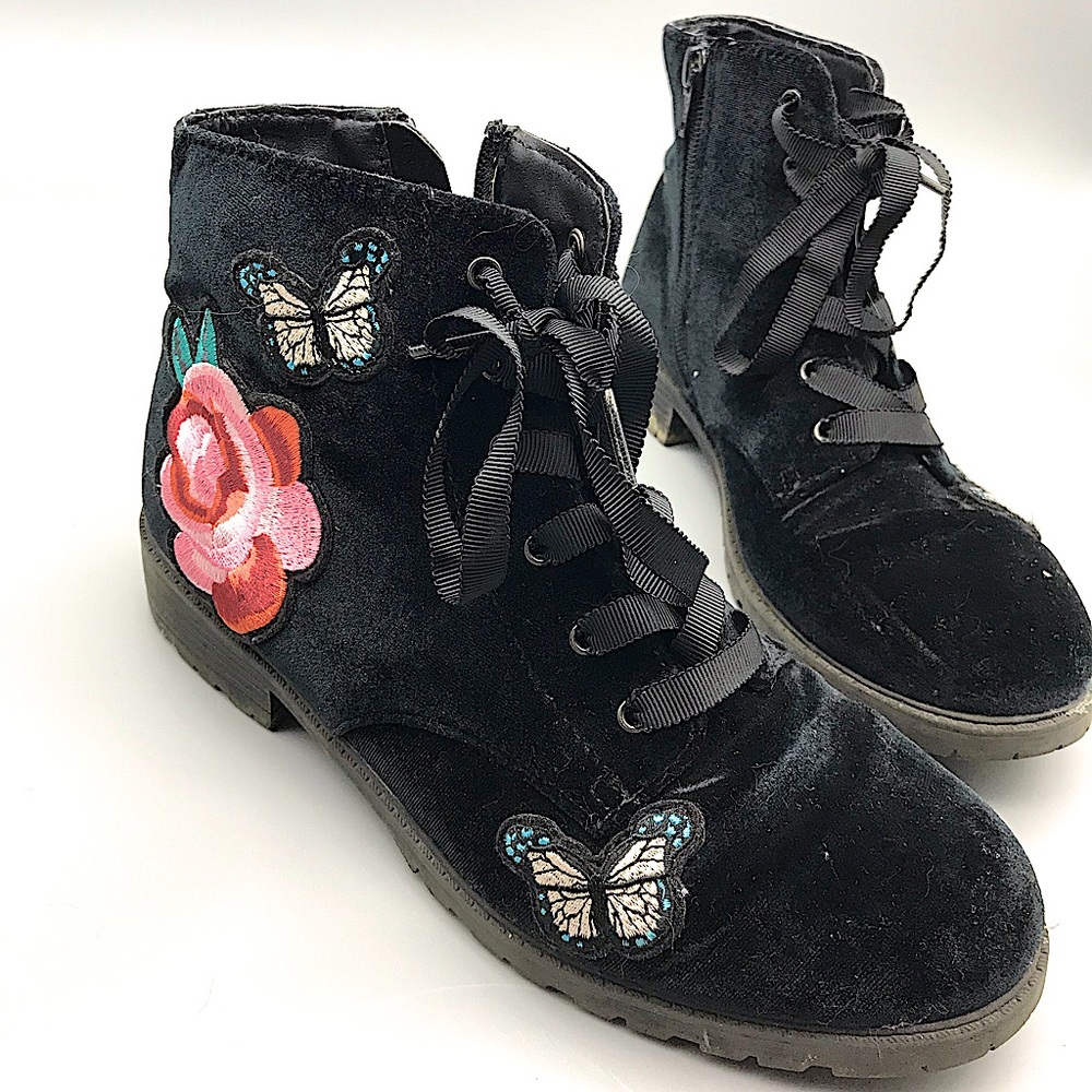 Steve Madden Girls Black Velvet Combat Boots Youth